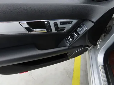 Mercedes-Benz C-Class 2010, 207698 км, за 1641.07 USD - фото 12