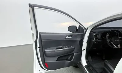 Kia Sportage 2022, 127369 км, за 8205.33 USD - фото 24