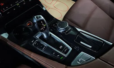 BMW 5-Series 2016, 103606 км, за 10437.18 USD - фото 9