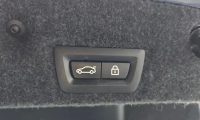 BMW 5-Series 2016, 103606 км, за 10437.18 USD - фото 20