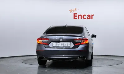 Honda Accord 2019, 88416 км, за 10564.91 USD