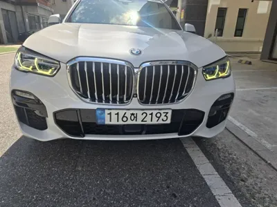 BMW X5 · 2021 год