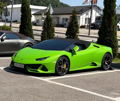 Lamborghini Huracan 2023, 10413 км, за 221023.13 USD - фото 11