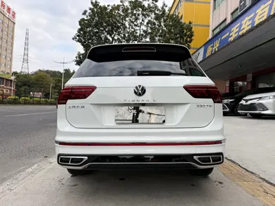 Volkswagen Tiguan L 2023, 59000 км, за 18216.24 USD - фото 15