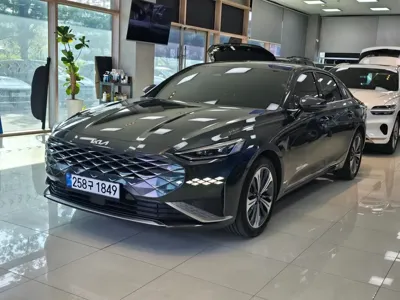 Kia K8 · 2023 год