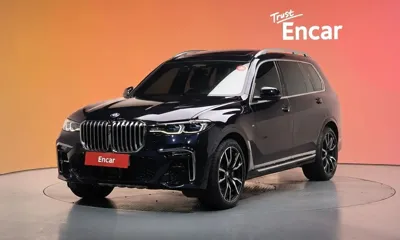BMW X7 · 2022 год