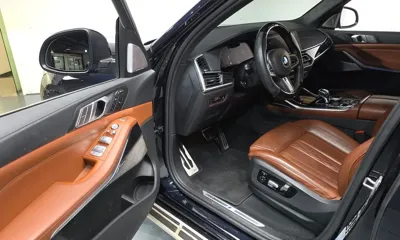 BMW X7 2022, 62155 км, за 49855.47 USD - фото 11