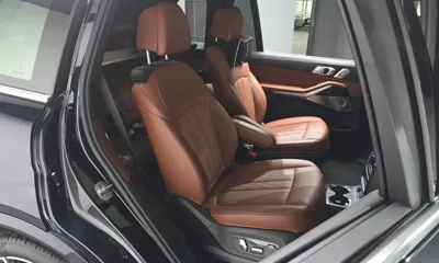 BMW X7 2022, 62155 км, за 49855.47 USD - фото 12
