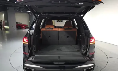 BMW X7 2022, 62155 км, за 49855.47 USD - фото 20