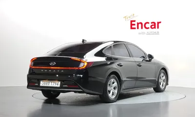 Hyundai Sonata 2022, 83262 км, за 9058.68 USD