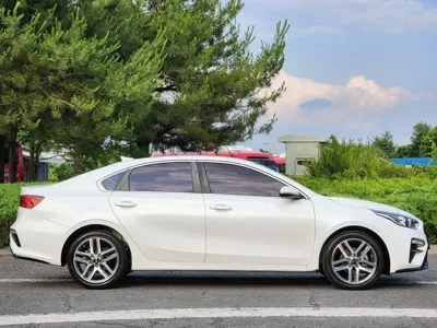 Kia K3 2019, 87061 км, за 5762.84 USD - фото 8