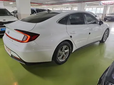 Hyundai Sonata 2022, 86311 км, за 9744.52 USD