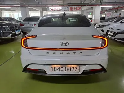 Hyundai Sonata 2022, 86311 км, за 9744.52 USD