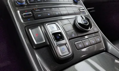 Hyundai Santafe 2021, 59832 км, за 13154.42 USD - фото 9