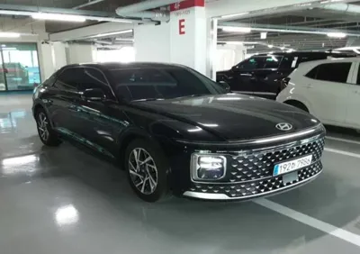 Hyundai Grandeur 2023, 54101 км, за 3594.45 USD - фото 8