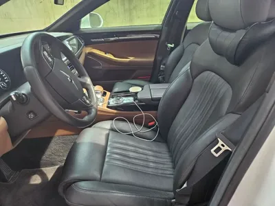 Genesis G90 2020, 98000 км, за 18071.89 USD - фото 10