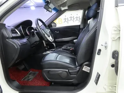 KG_Mobility_Ssangyong TIBOLI 2016, 82255 км, за 4553.74 USD