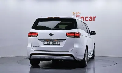 Kia Canival 2018, 126451 км, за 9124.33 USD