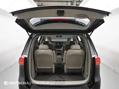 Kia Canival 2018, 115132 км, за 7548.9 USD - фото 19