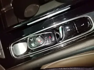 Buick Enclave 2020, 115700 км, за 13581.26 USD - фото 9