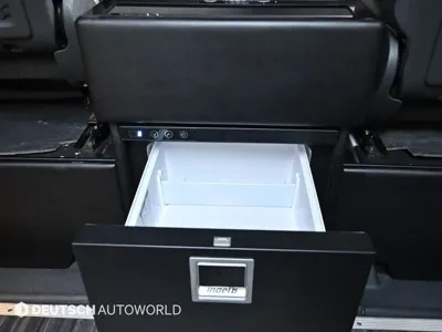 Mercedes-Benz Sprinter 2019, 53300 км, за 40065.17 USD - фото 18