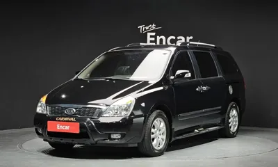 Kia Canival · 2012 год