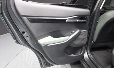 Kia Seltos 2023, 5946 км, за 17133.56 USD - фото 25