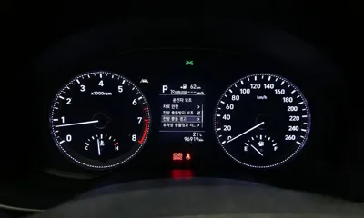 Hyundai Grandeur 2019, 96919 км, за 9189.43 USD - фото 8