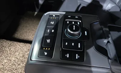 Hyundai Genesis 2016, 208742 км, за 6144.7 USD - фото 18