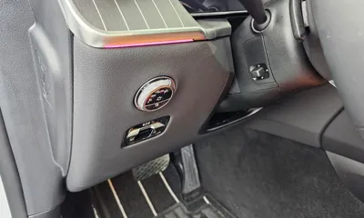 Mercedes-Benz GLC-Class 2025, 12971 км, за 50749.21 USD - фото 27