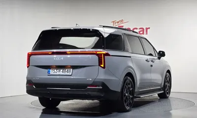 Kia Canival 2025, 42050 км, за 29867.4 USD