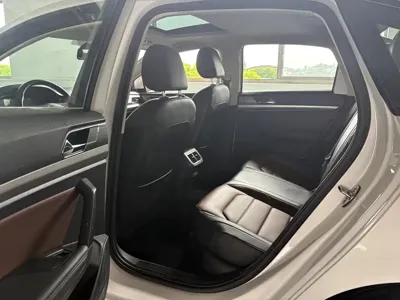 Volkswagen Lavida 2022, 65000 км, за 10299.63 USD - фото 7