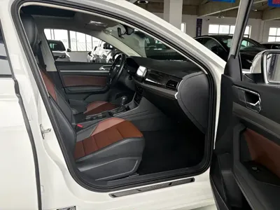 Volkswagen Lavida 2022, 65000 км, за 10299.63 USD - фото 10