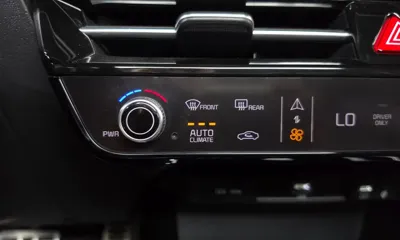 Kia Niro 2022, 67741 км, за 18051.73 USD - фото 29