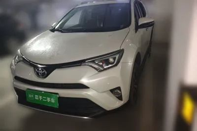 Toyota RAV4 · 2019 год