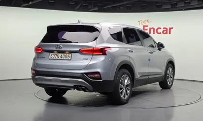 Hyundai Santafe 2019, 124216 км, за 9309.45 USD