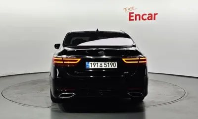 Kia K9 2018, 156933 км, за 7069.71 USD