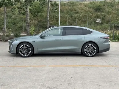 Nio ET7 2022, 74000 км, за 19540.53 USD