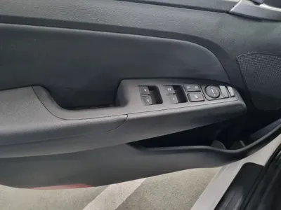 Hyundai Avante 2016, 81983 км, за 5209.35 USD - фото 22
