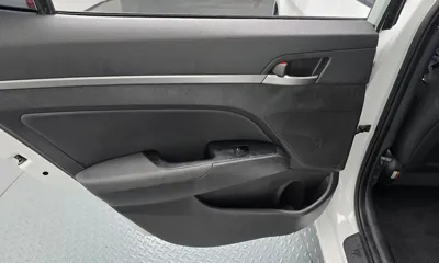 Hyundai Avante 2016, 81983 км, за 5209.35 USD - фото 23