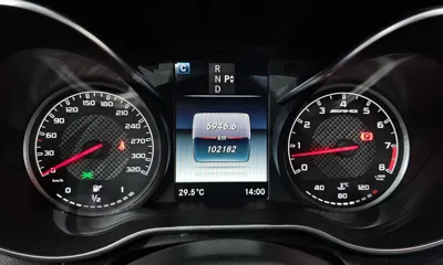 Mercedes-Benz C-Class 2017, 102182 км, за 30407.21 USD - фото 8