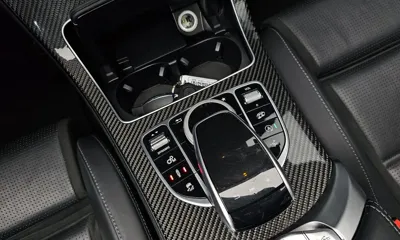 Mercedes-Benz C-Class 2017, 102182 км, за 30407.21 USD - фото 19