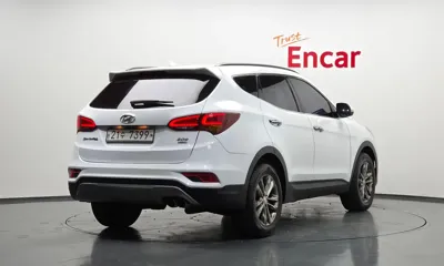 Hyundai Santafe 2018, 161483 км, за 6432.98 USD