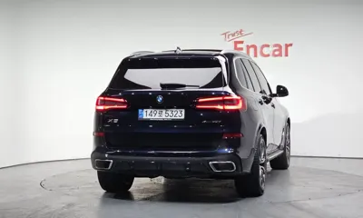 BMW X5 2021, 64567 км, за 45061.11 USD
