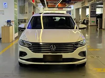 Volkswagen Lavida 2022, 43600 км, за 8799.12 USD