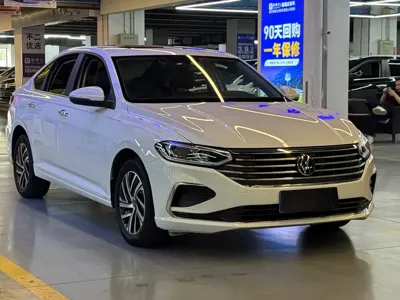 Volkswagen Lavida 2022, 43600 км, за 8799.12 USD