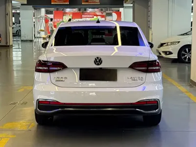 Volkswagen Lavida 2022, 43600 км, за 8799.12 USD