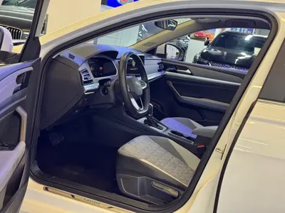 Volkswagen Lavida 2022, 43600 км, за 8799.12 USD - фото 7
