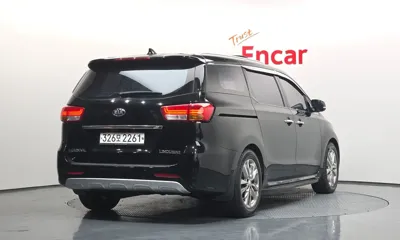Kia Canival 2018, 141171 км, за 9184.01 USD