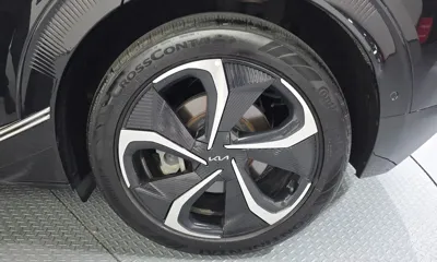 Kia EV6 2022, 64531 км, за 23337.44 USD - фото 21
